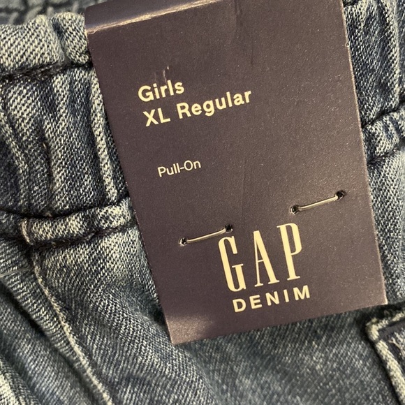New Gap shorts size XL - Picture 4 of 4